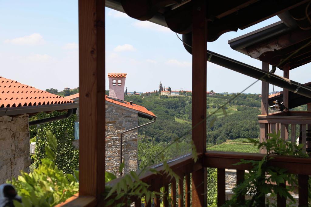 Boutique Hotel Dvor Доброво Стая снимка