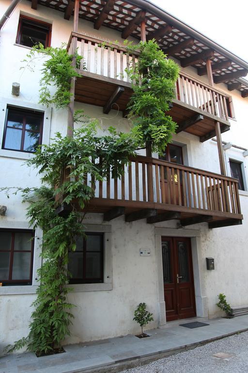 Boutique Hotel Dvor Доброво Екстериор снимка